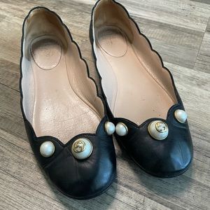 Gucci Embellished Leather Ballet Flats 37